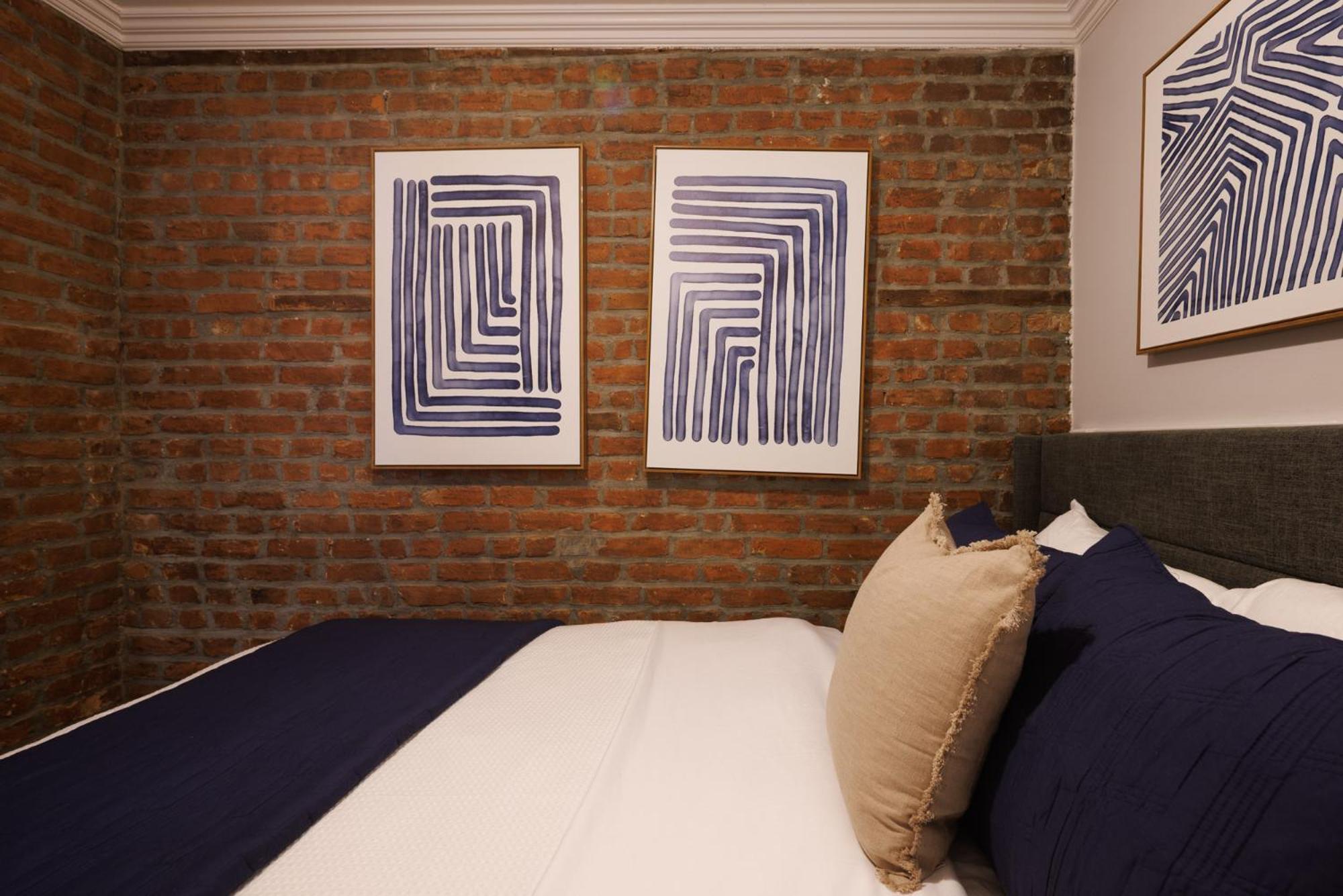 Urban Oasis 1br East Village Hideaway With Patio! New York