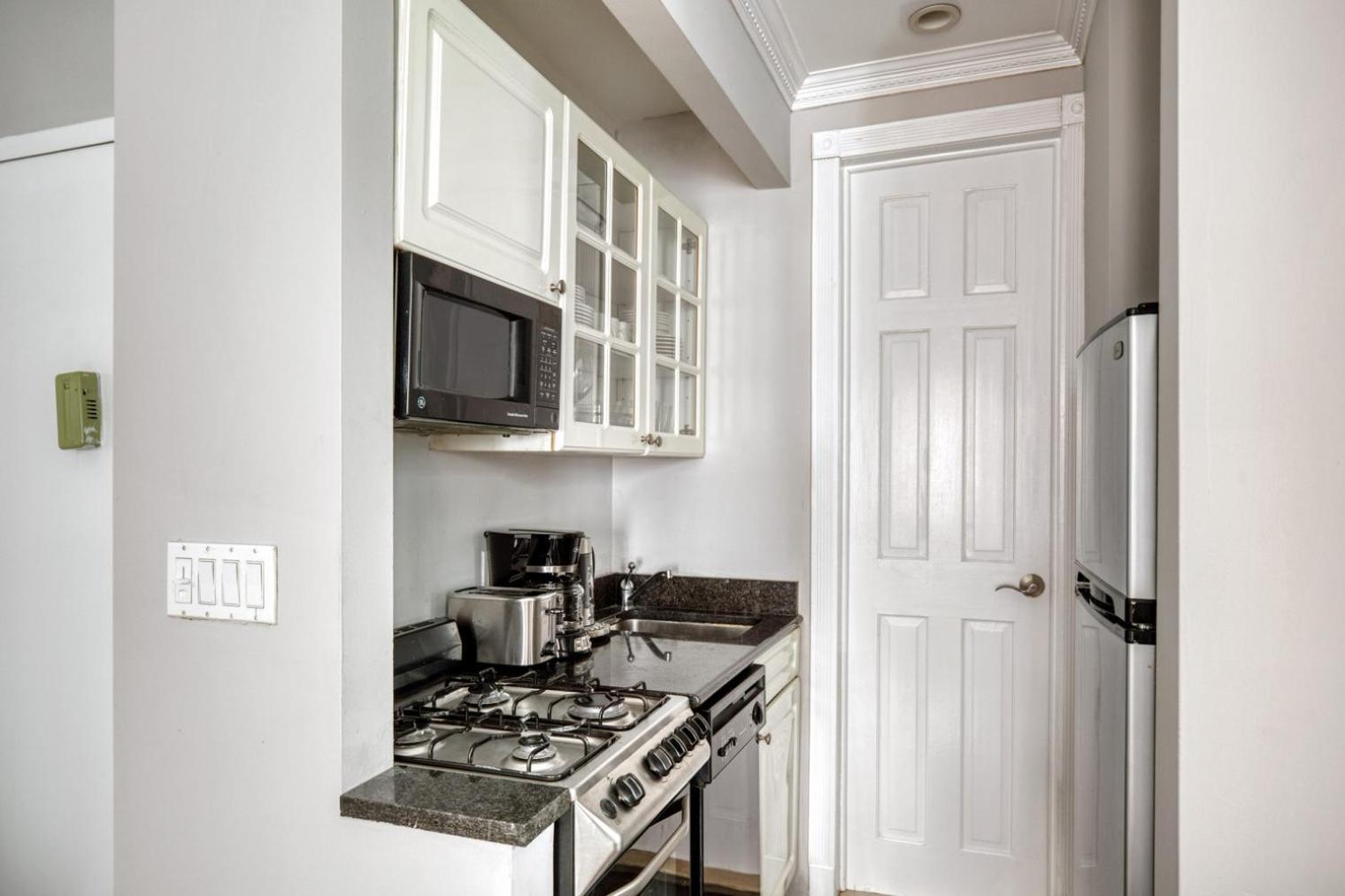 West Village 1br W Wd Balcony Prime Location Nyc-1073 * New York