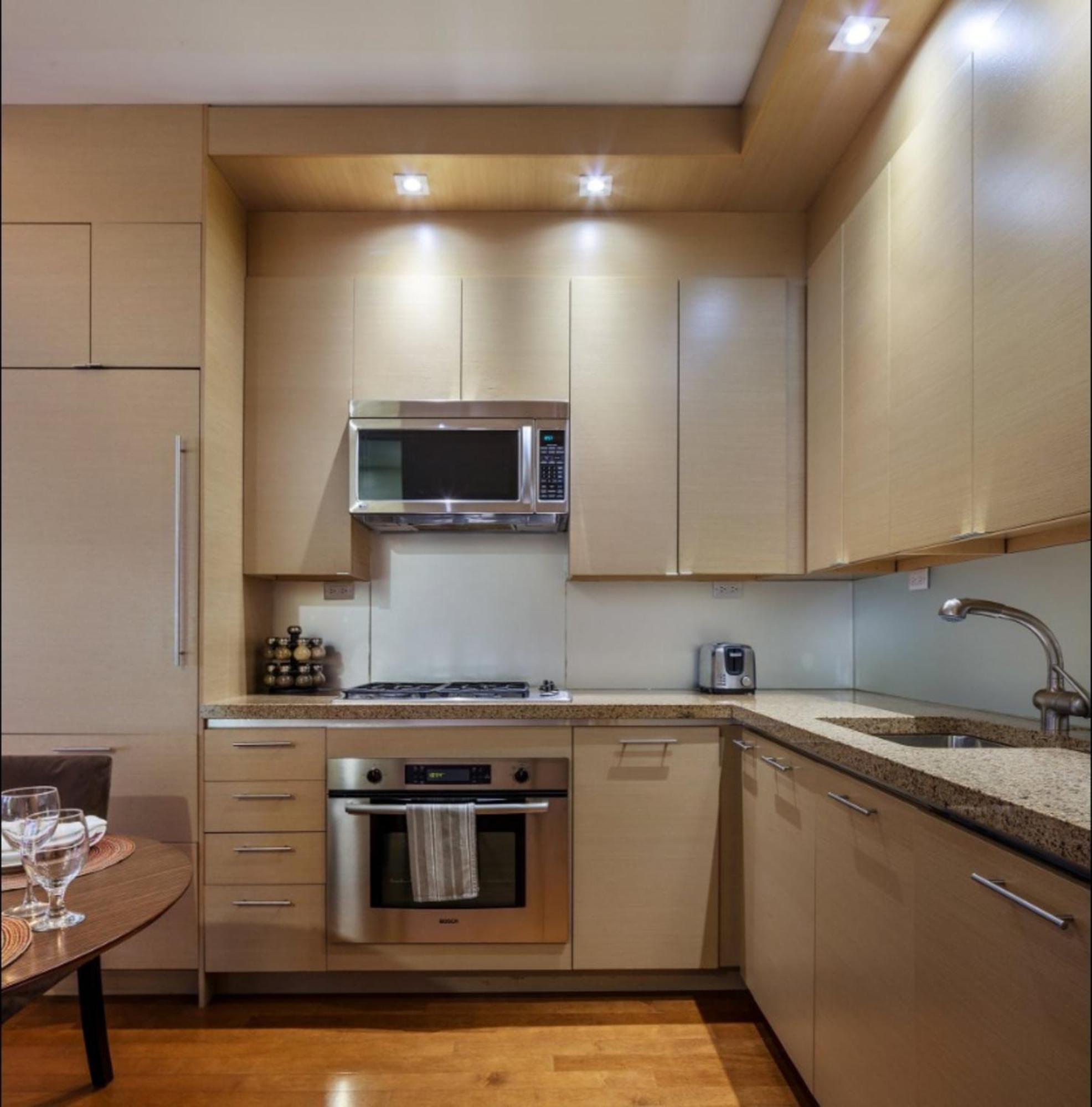 Apartment 1600 Broadway
