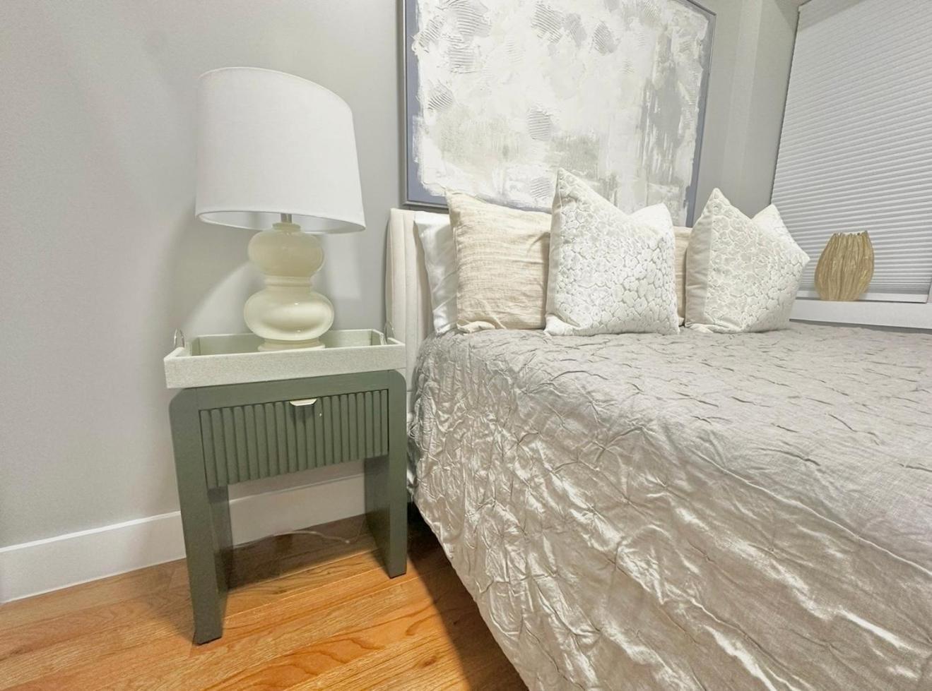 Large 4 Bedroom Nyc *