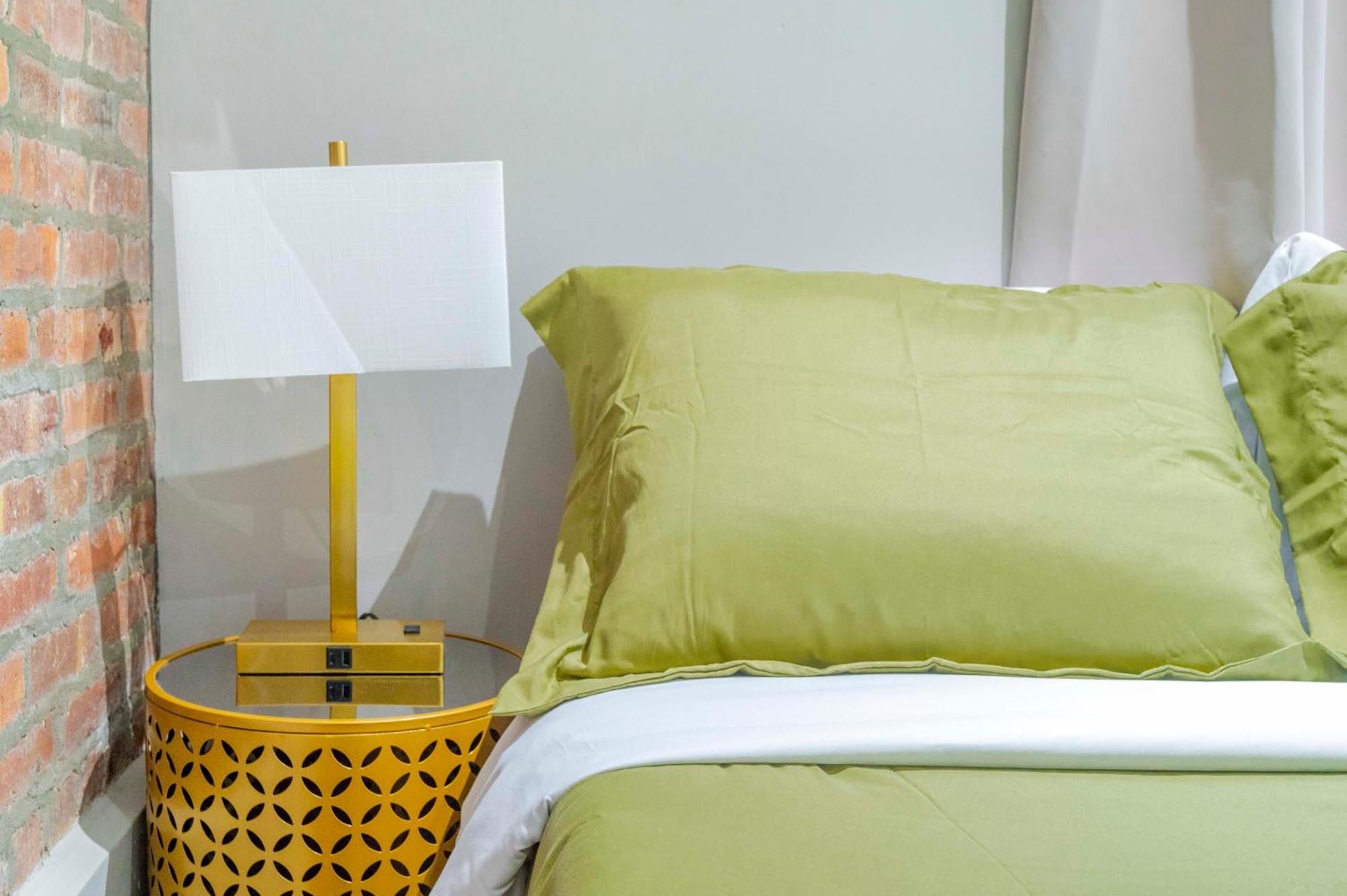 New2 York Stylish 2br In Manhattan Apartment *