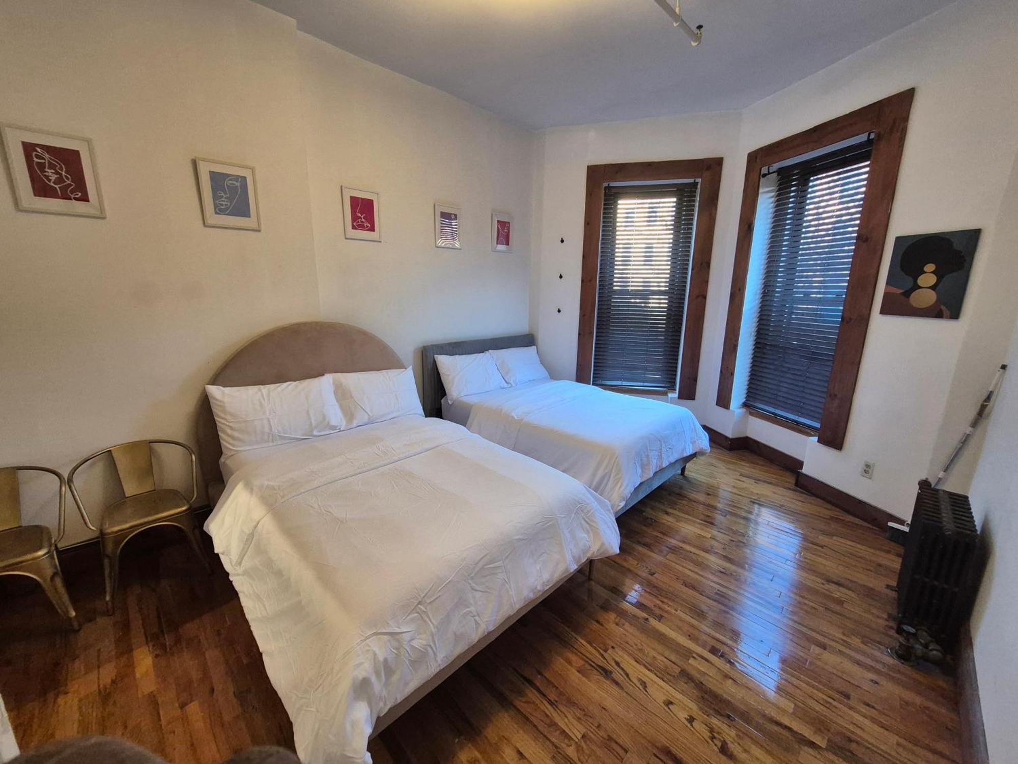 Relax And Unwind At Chic Bed-stuy Brownstone Apartment *