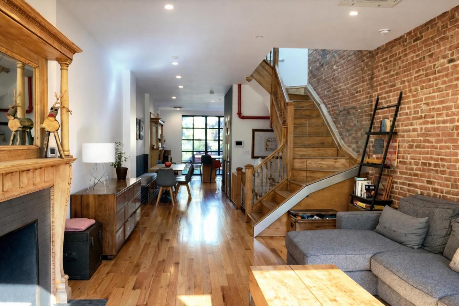 Elegant Historic Harlem Townhouse For Summer * New York