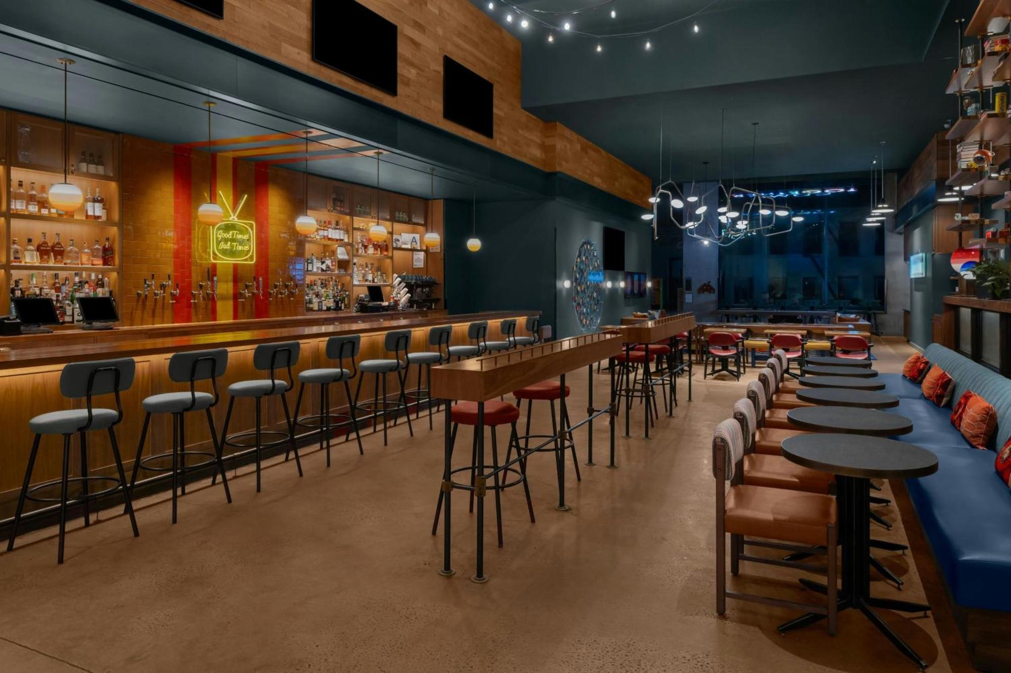 Moxy Nyc Downtown New York