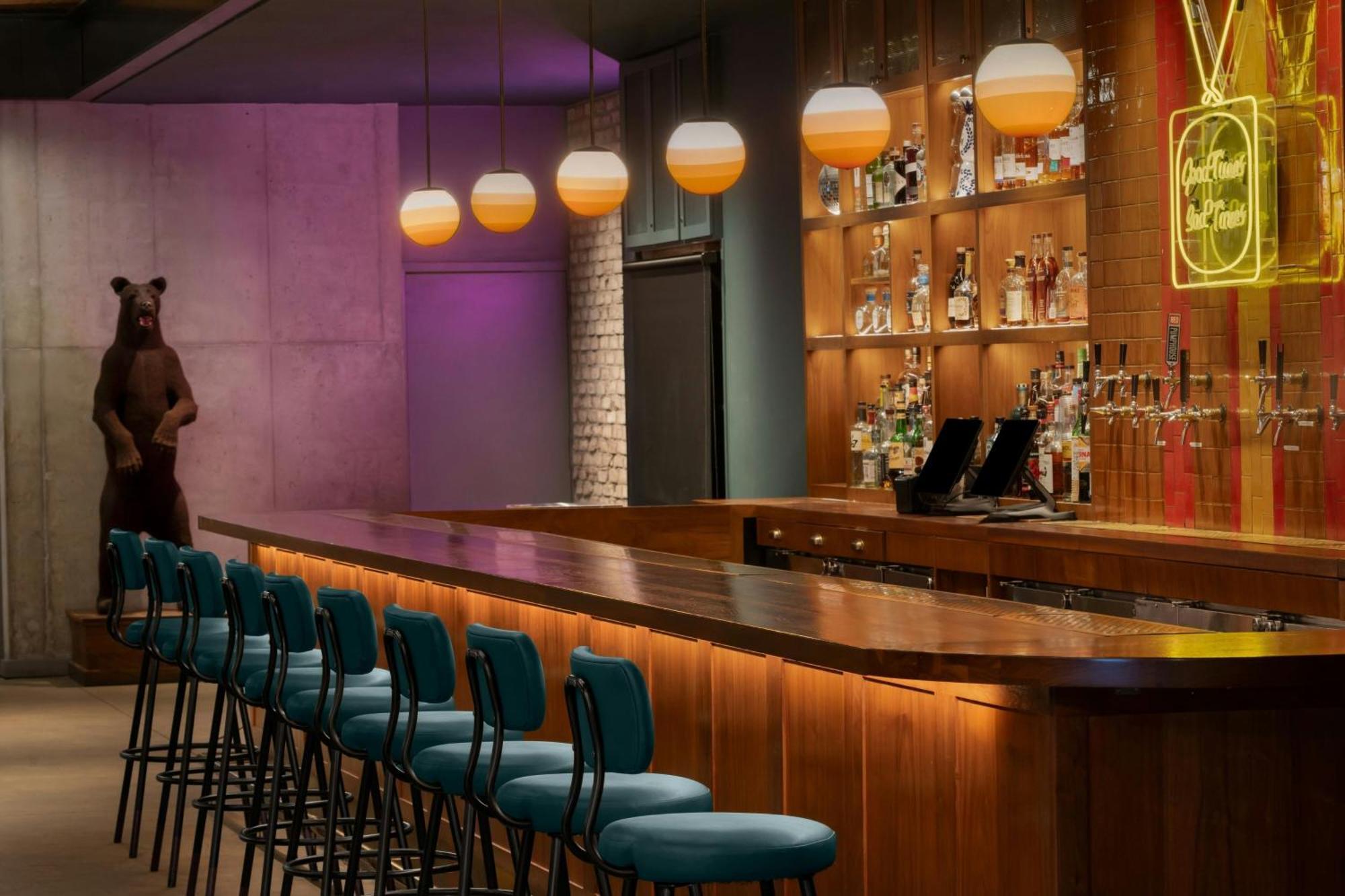 Hotel Moxy Nyc Downtown 3*