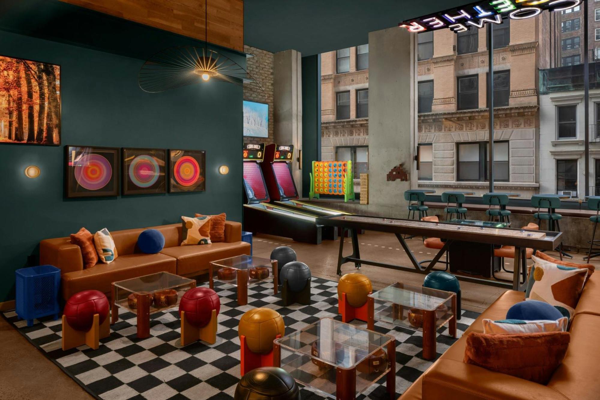 Moxy Nyc Downtown Hotel 3*