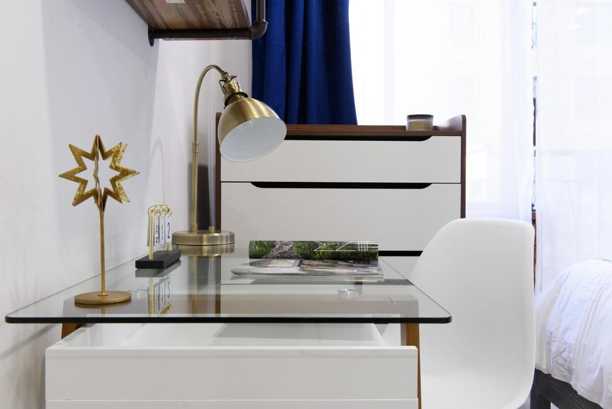 75-2c Furnished 1br W D Elev Wd Park Apartment *