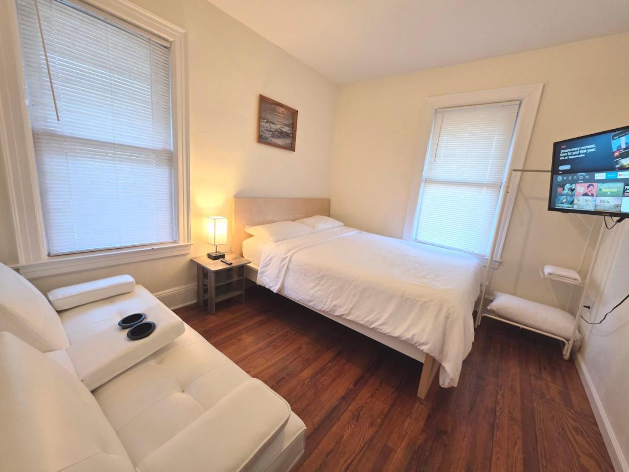 Entire Beautiful 2br Private R Apartment *