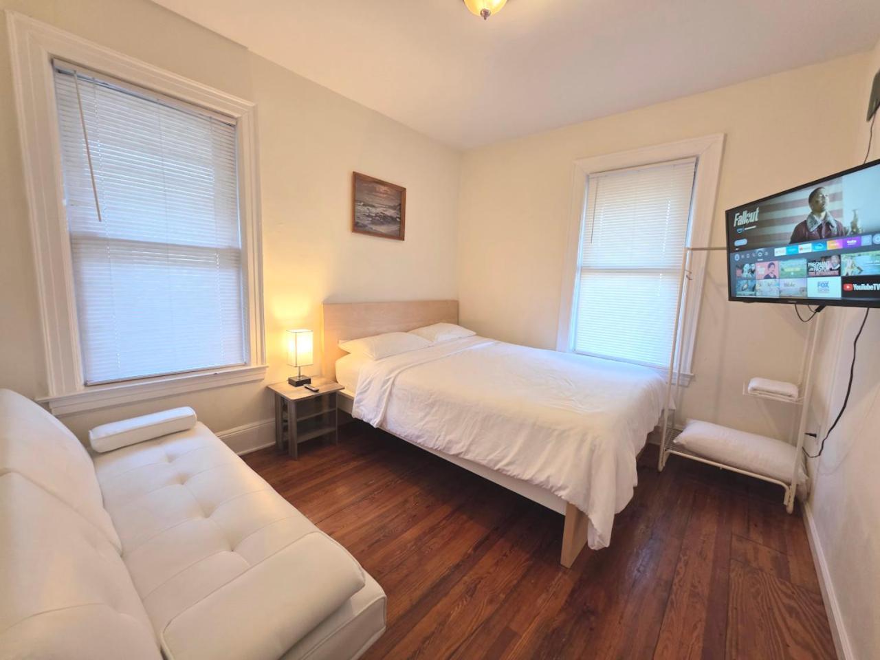 Entire Beautiful 2br Private R Apartment