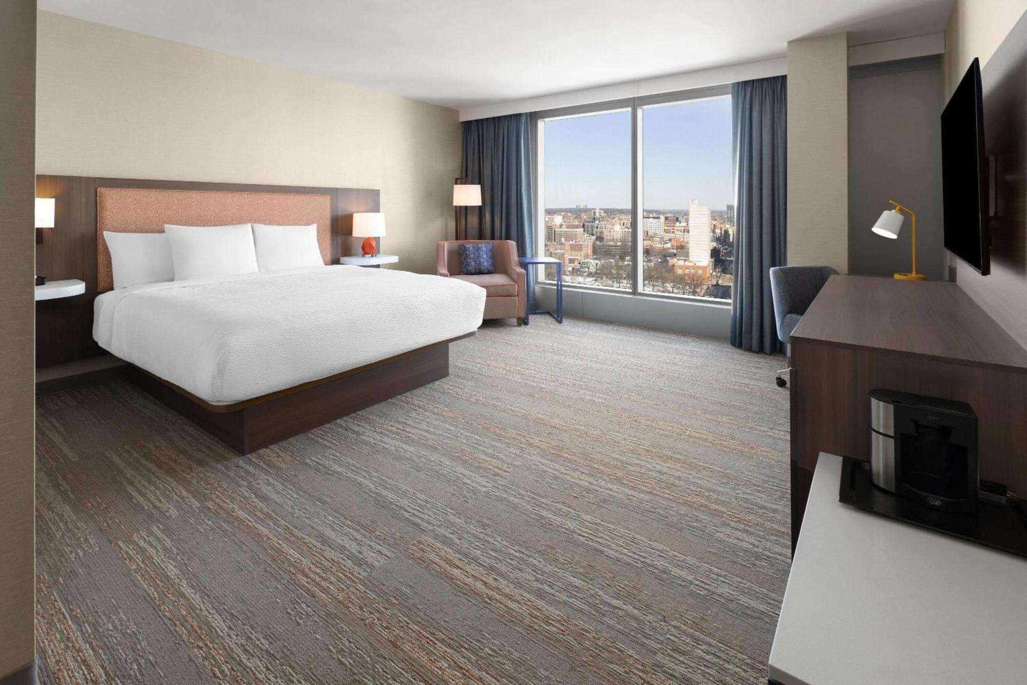 Hotel La Quinta Inn & Suites By Wyndham Queens Nyc Jfk Airtrain New York