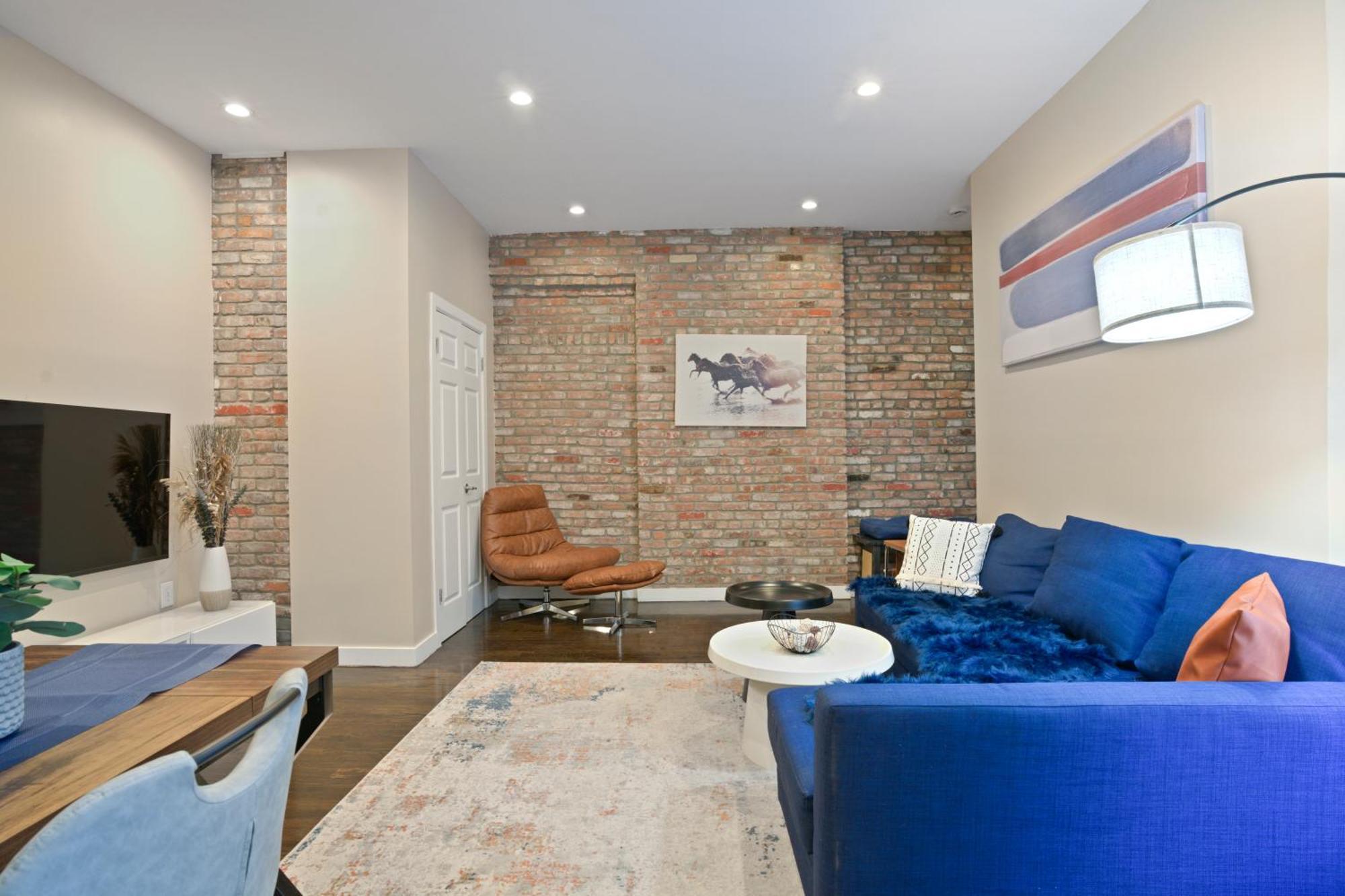 Apartment 3 Bd Idyllic Haven Next To Park