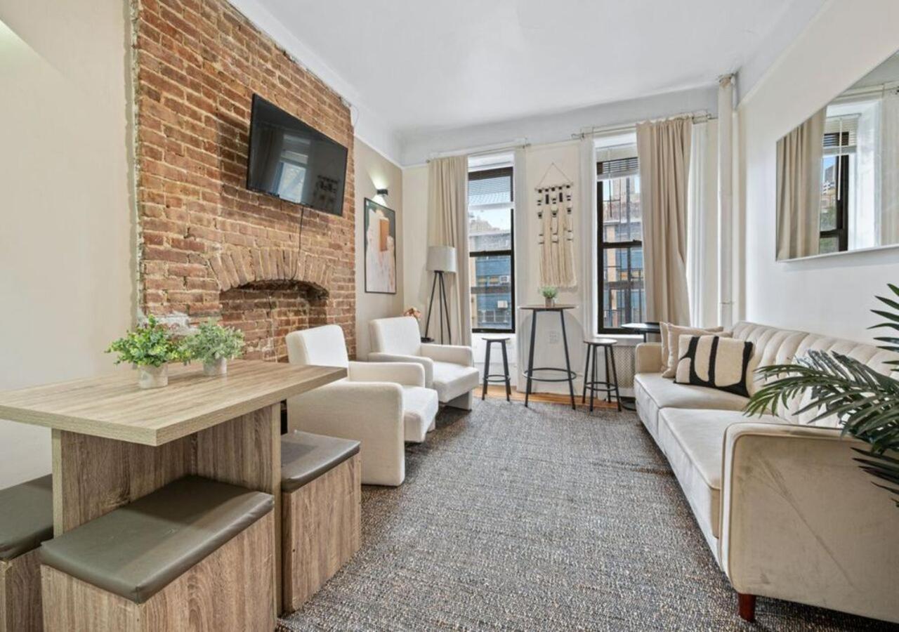 Apartment Upper West Side Furnished 1 Bedroom Apartment, June To Aug 90 Days Required