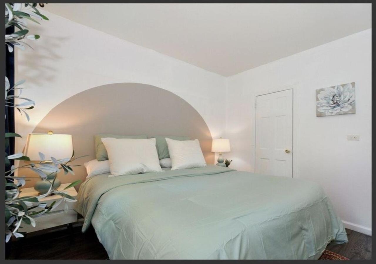 Four Bedroom Prime Furnished Rental, June To Aug 90 Days Required *