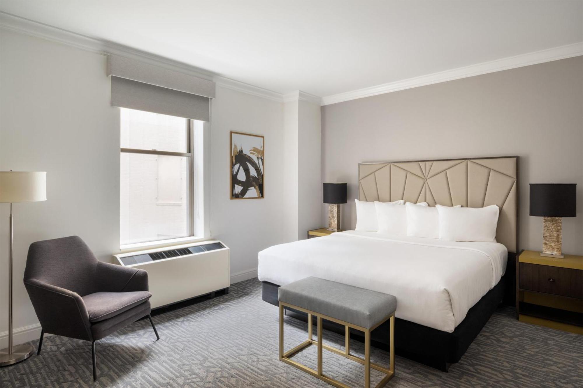 Hotel Martinique On Broadway, Curio Collection By Hilton New York