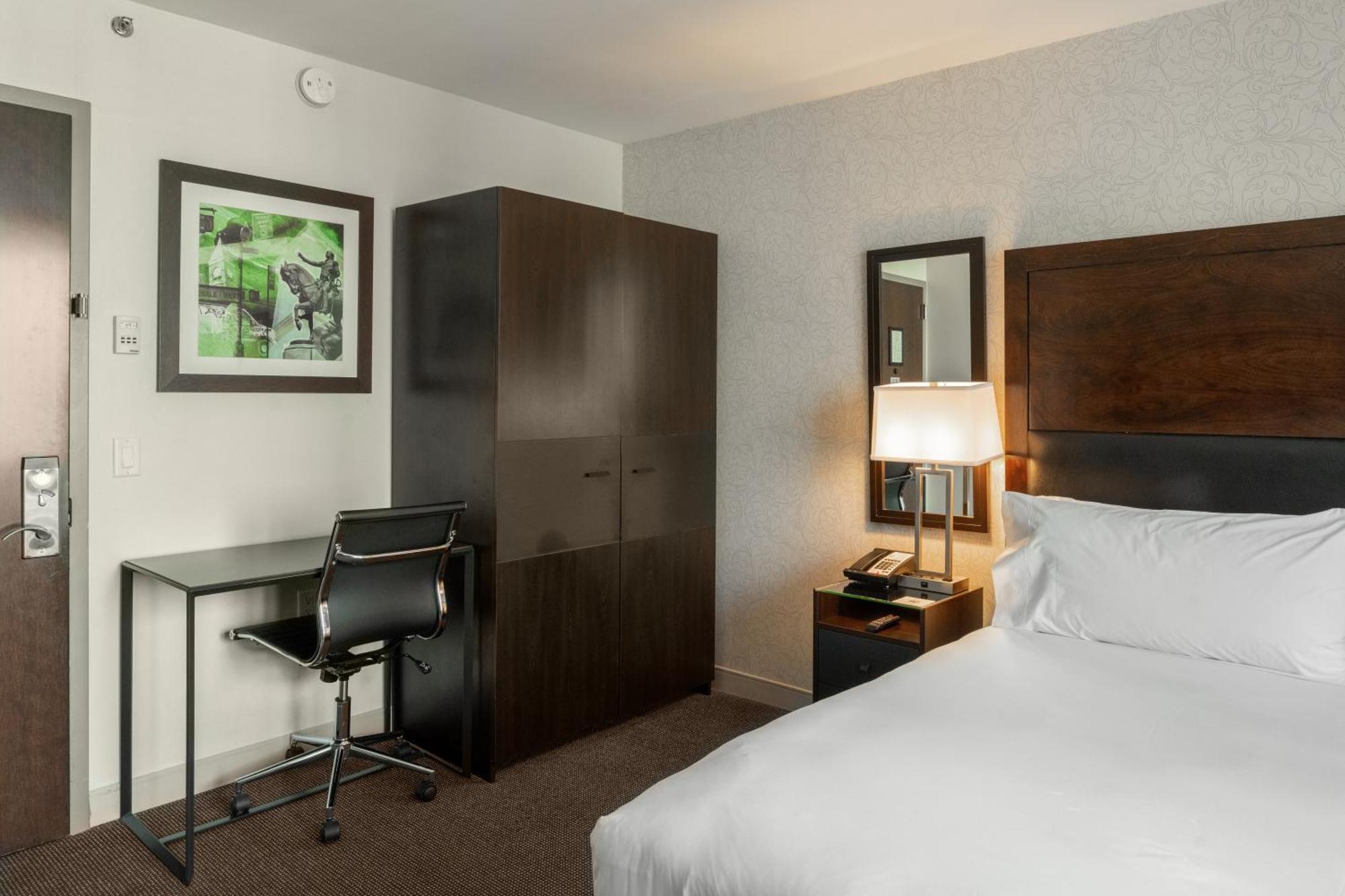 Distrikt City, Tapestry Collection By Hilton Hotel 4*