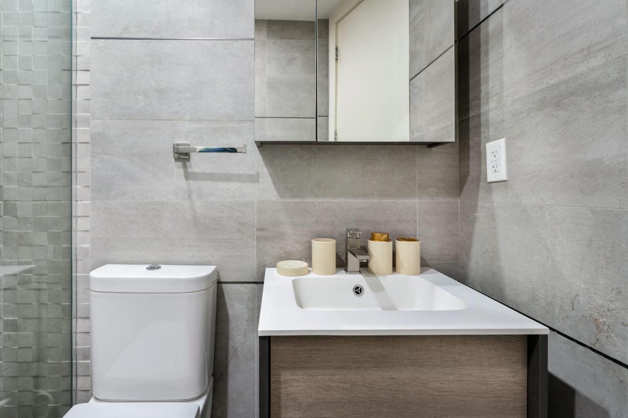 75-2b Prime Upper East Brand New 1br W D Elev Apartment