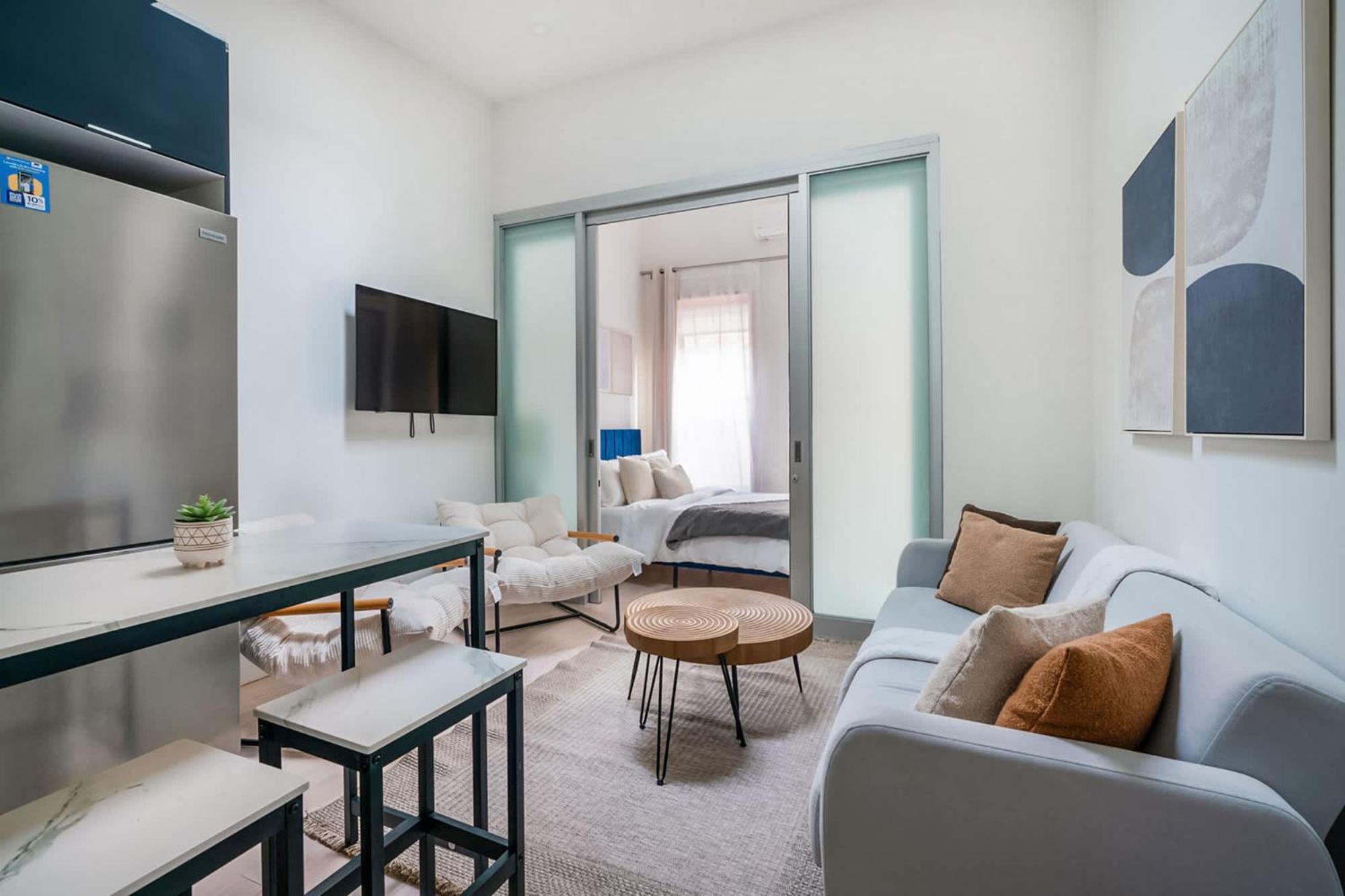 317-4b New 1 Bedroom Prime Upper East Wd Walk 2 C Park Apartment