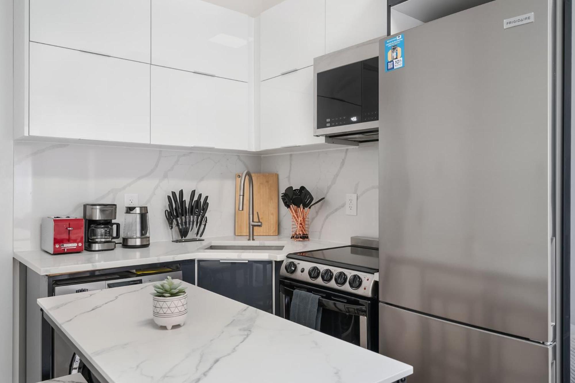 317-4b New 1 Bedroom Prime Upper East Wd Walk 2 C Park * New York