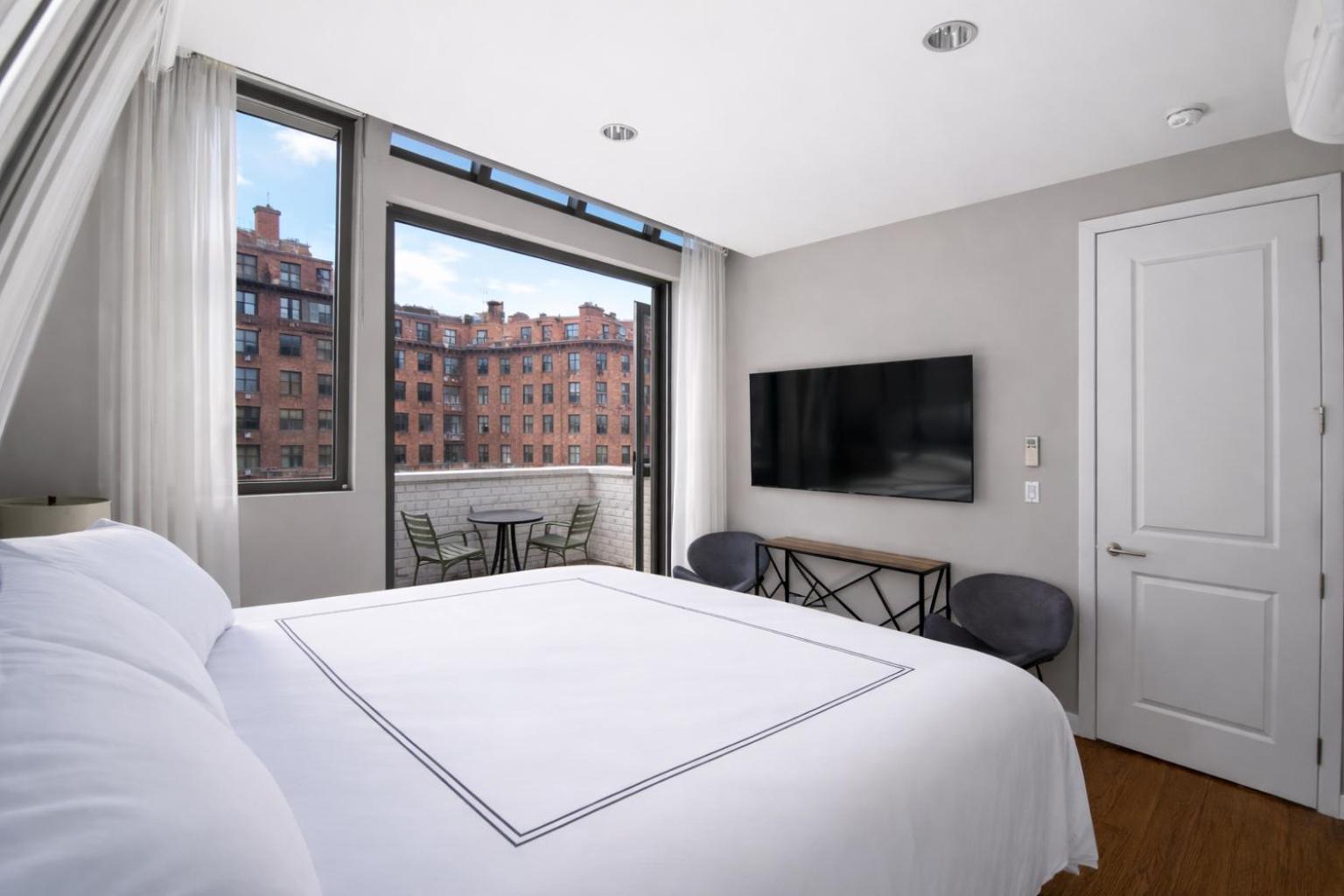 Apartment Gorgeous Three Bedroom West Village Townhouse New York