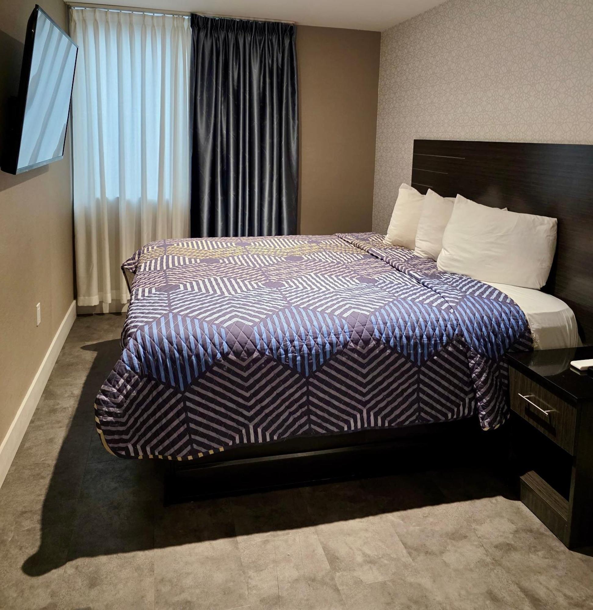 Hotel Rose Near Yankee Stadium