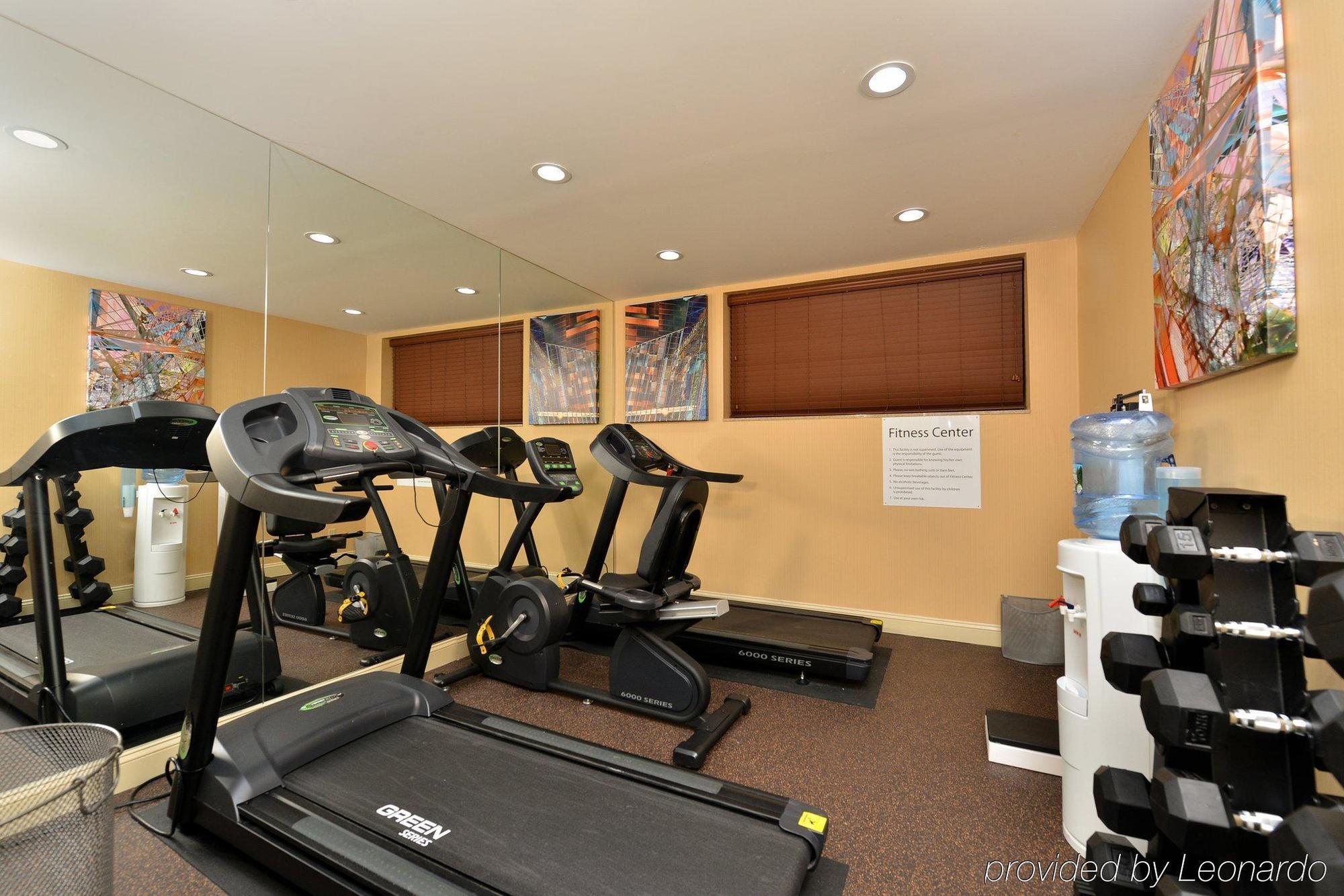 Hotel Express Kennedy Airport, An Ihg New York