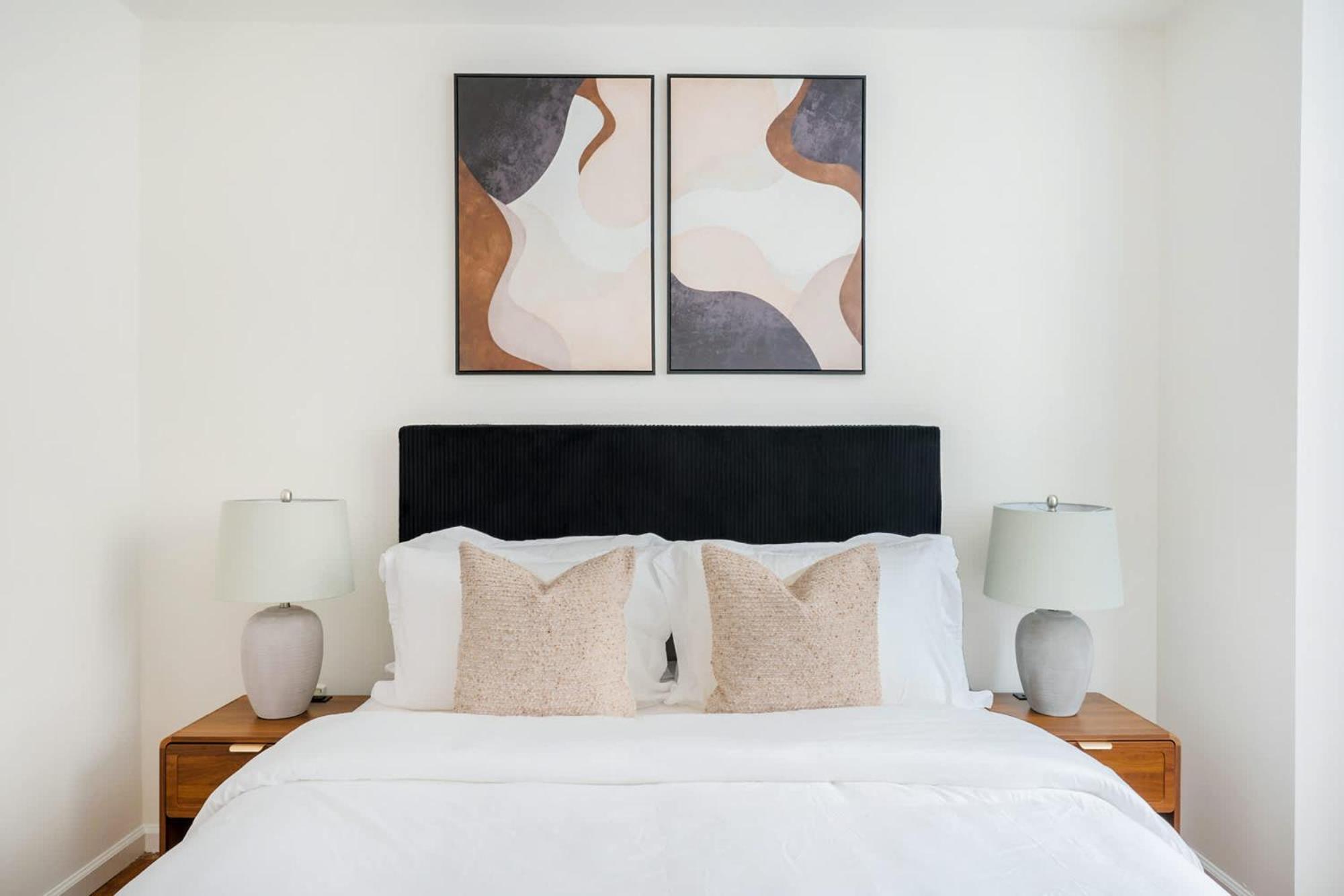 43-4d Newly Furnished 2br Full Service 24h Doorman Laundry Gym Apartment *