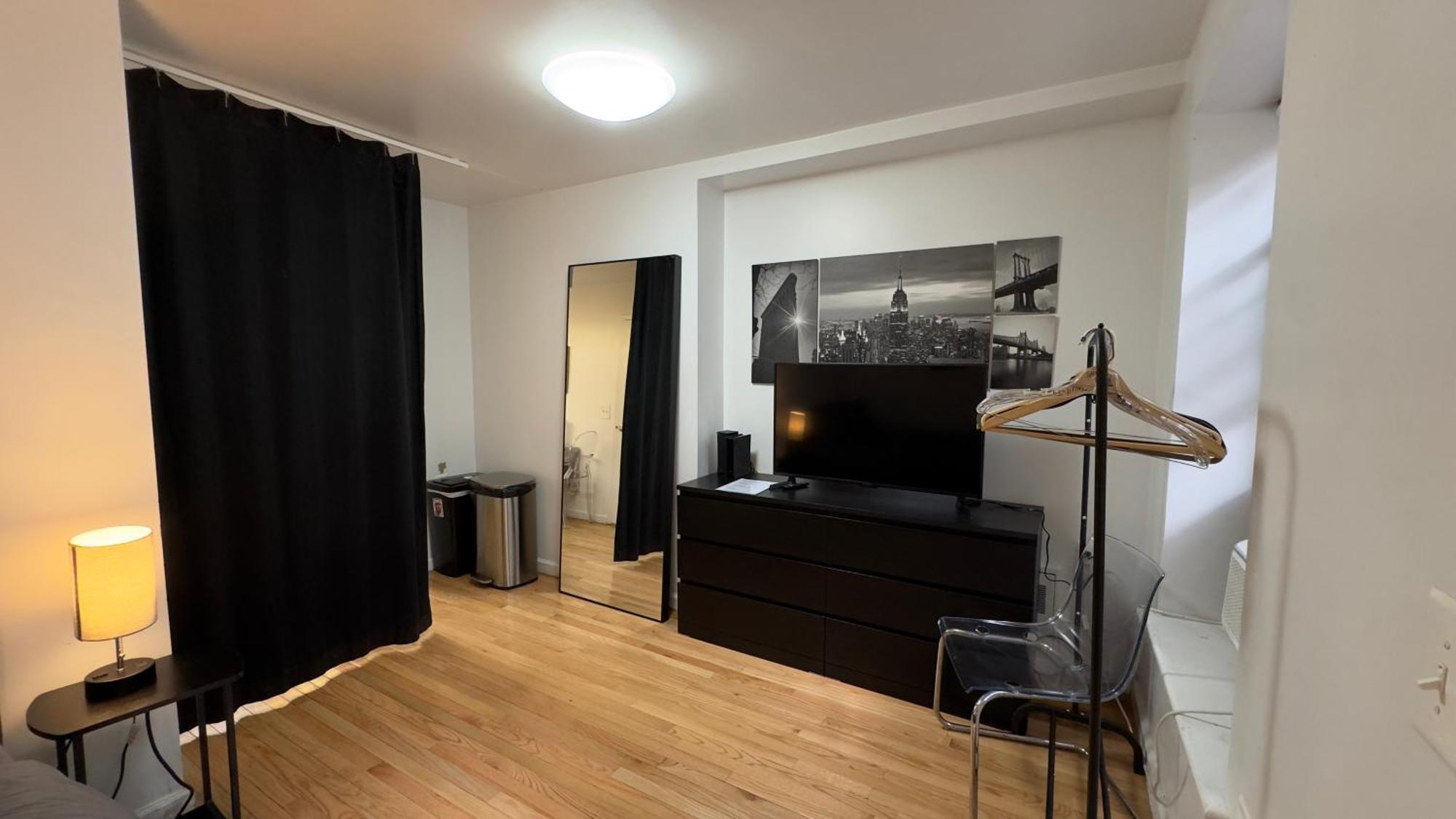 Charming 2br In Harlem, Steps From Park! Apartment New York