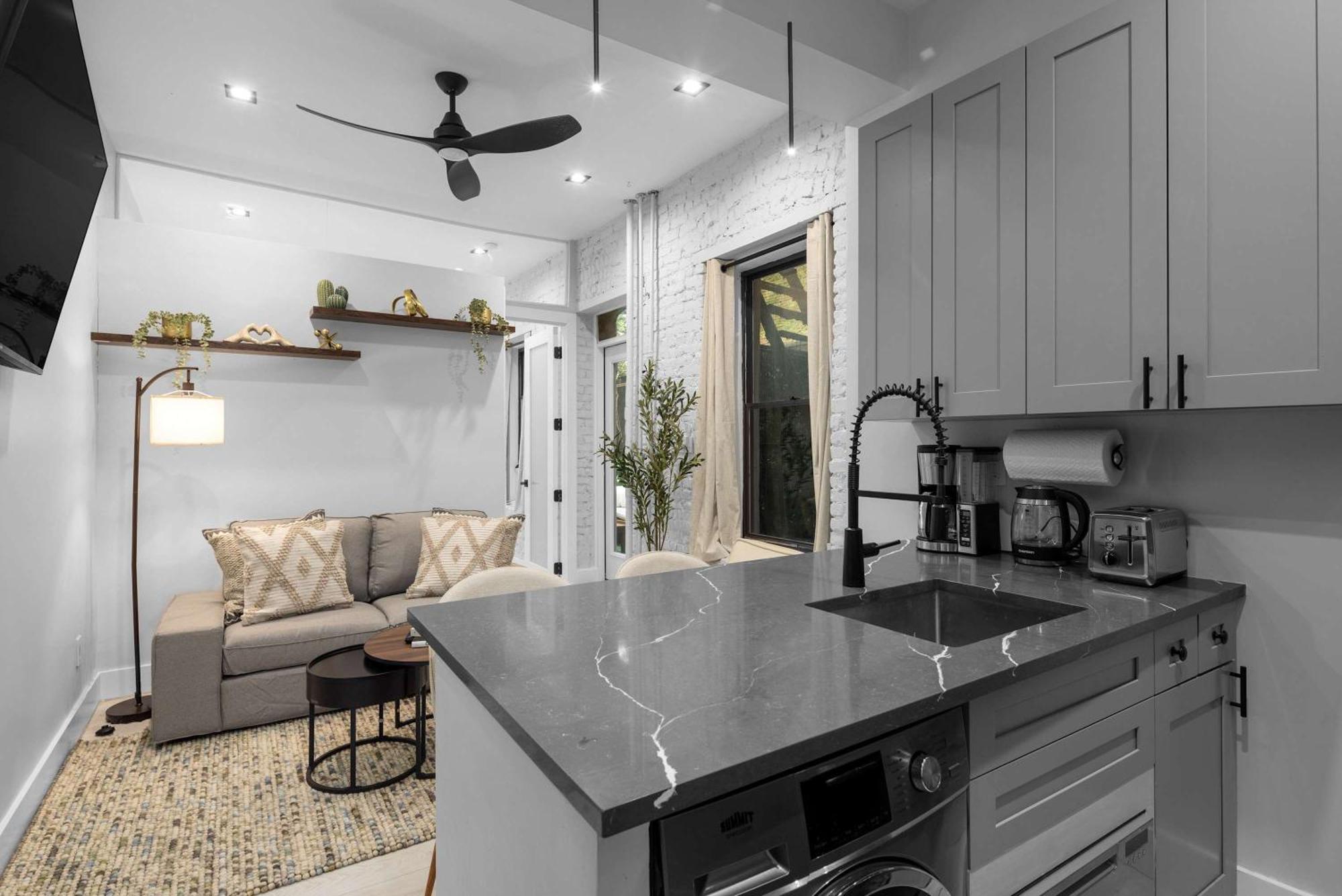 Apartment Modern Nolita Hideaway