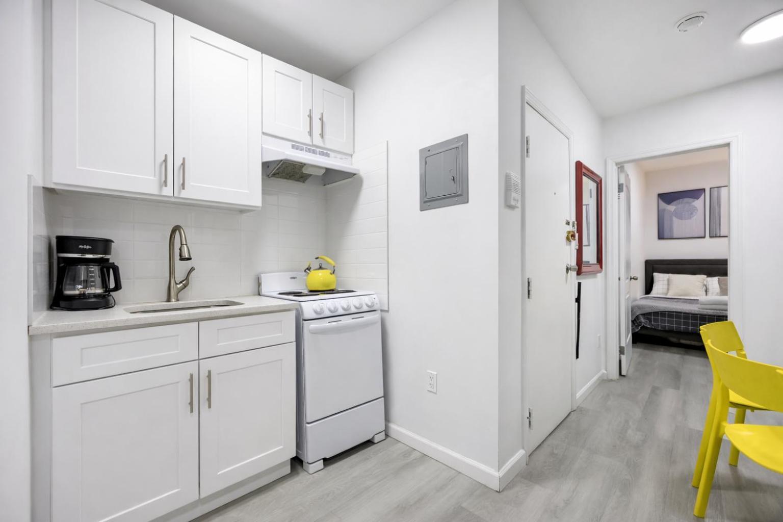 Apartment Cozy Units In Prime Location
