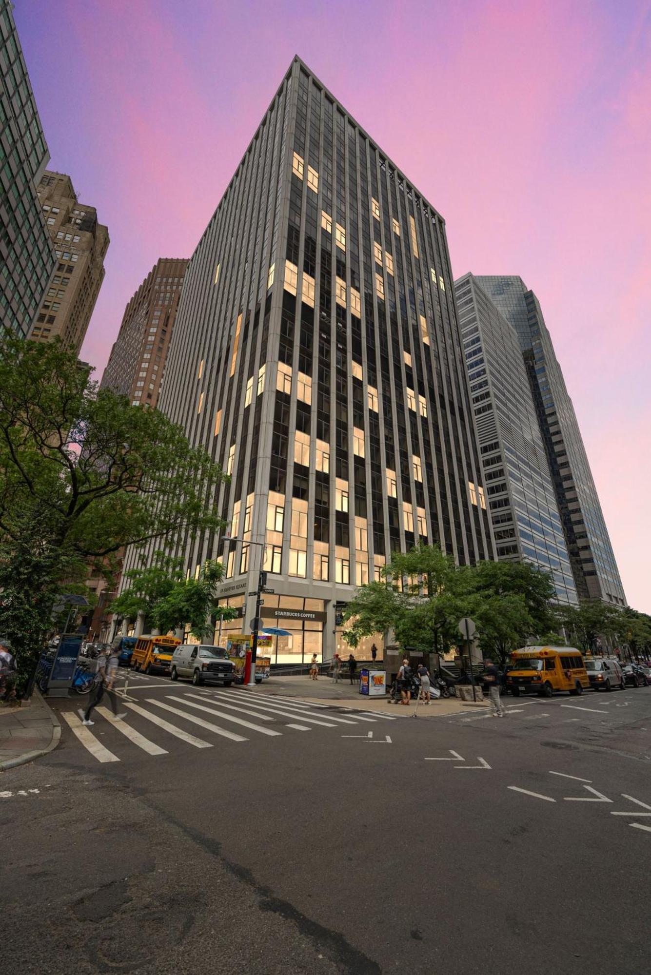 Fidi Junior 1br W Work Setup By Anyplace - 11418 Apartment *