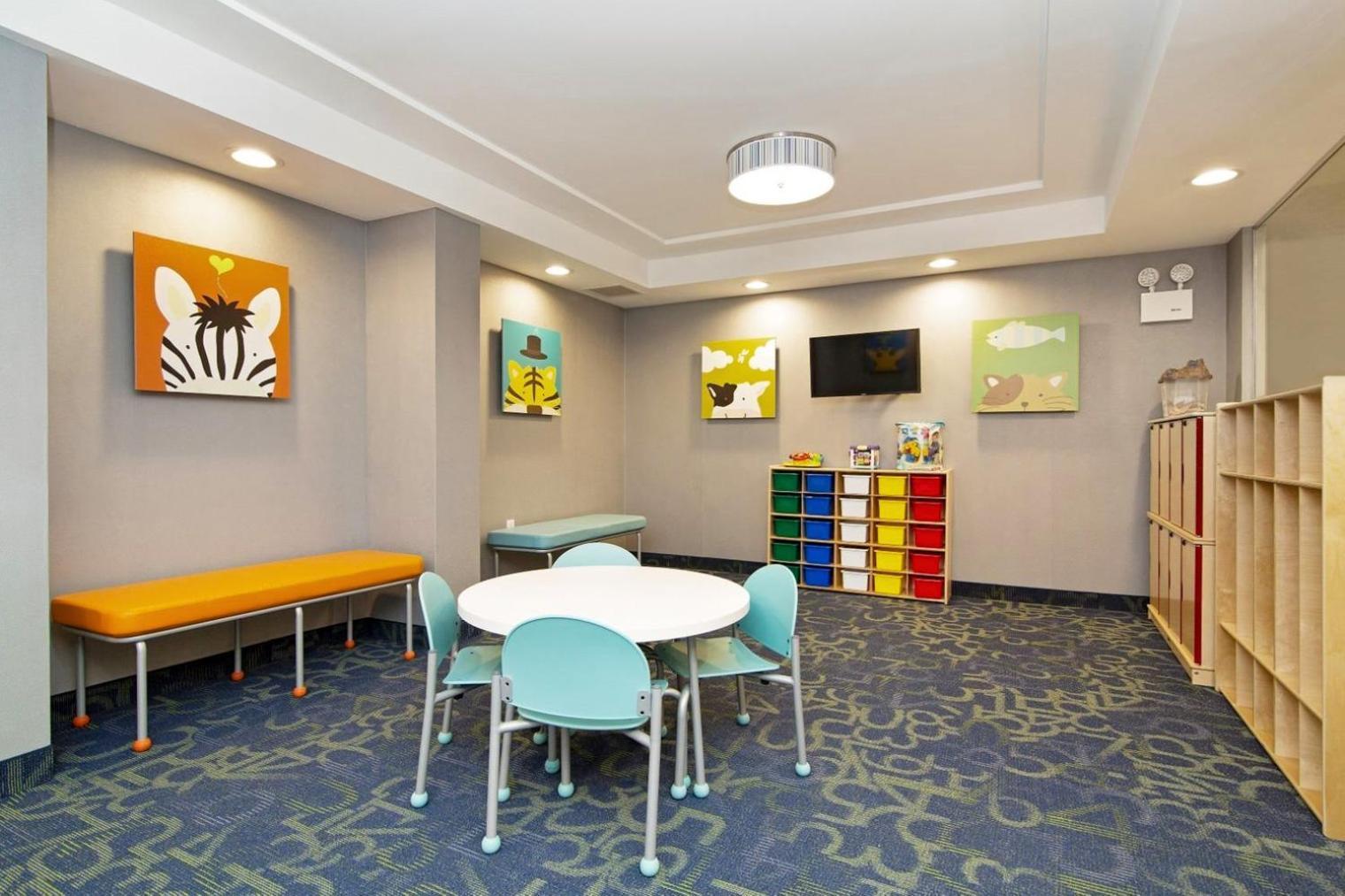 Uws 1br W Doorman Elevator Nr Park Nyc-372