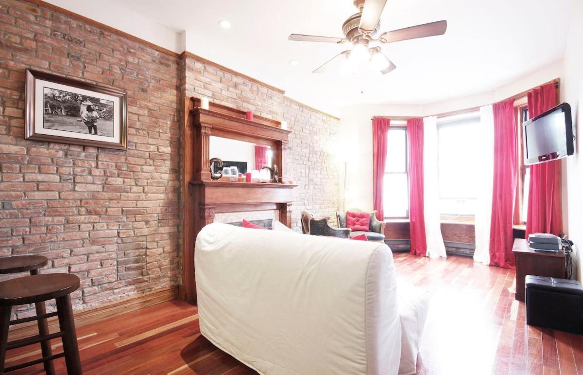 Brooklyn Amazing 2bedrm Luxury *