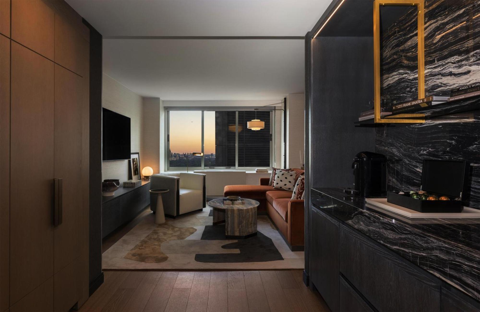 Thompson Park New York, By Hyatt Hotel 5*