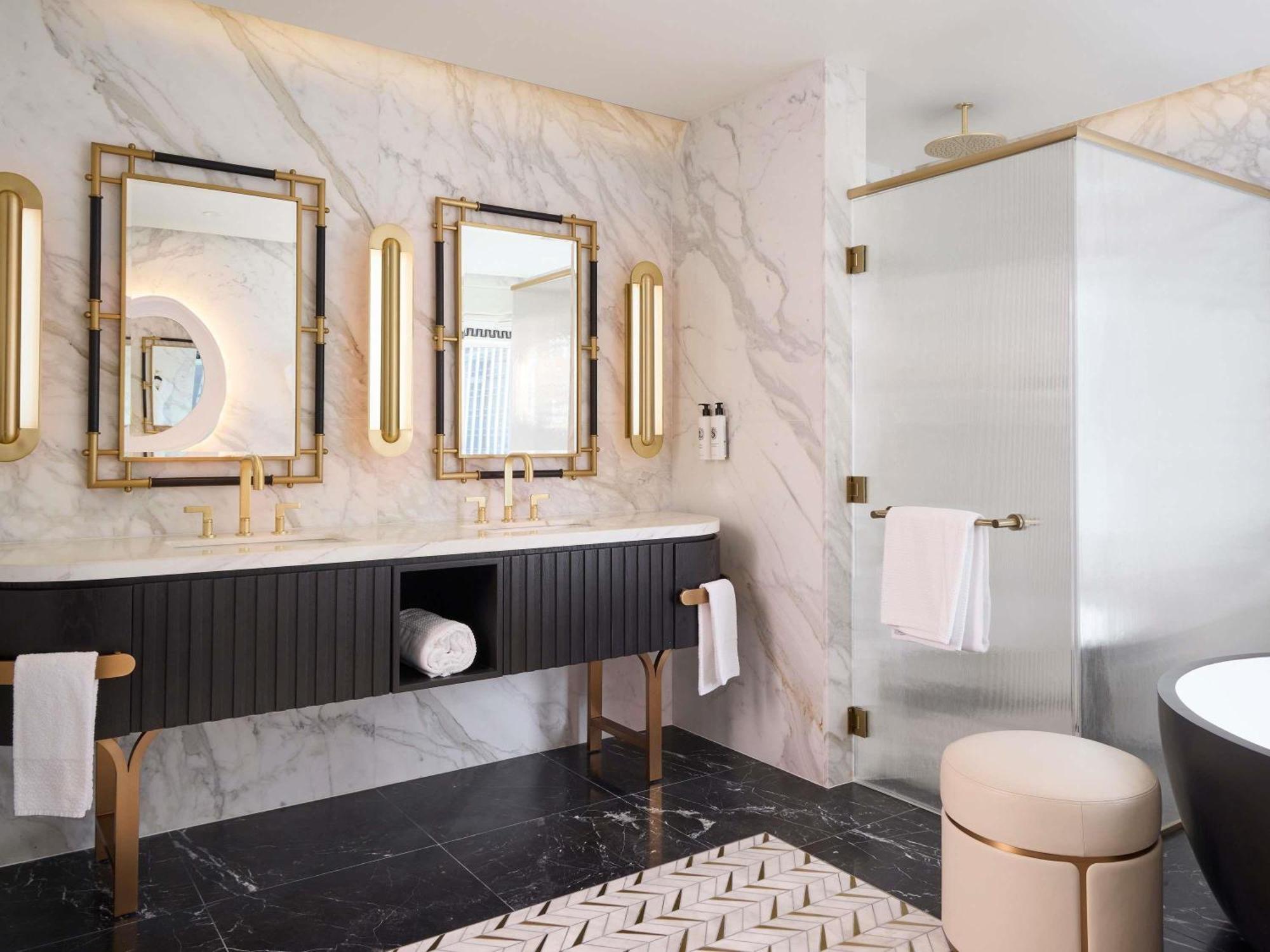 Sofitel Hotel 4*