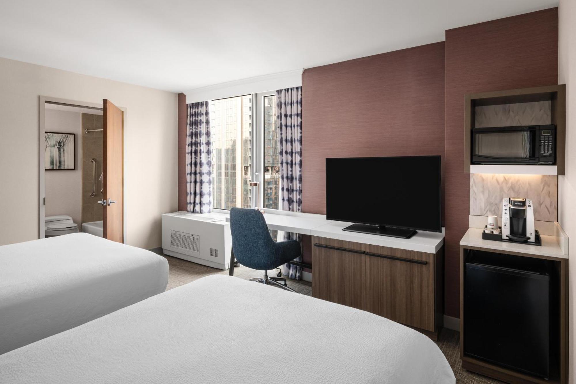 Hilton Garden West 35th Street Hotel New York