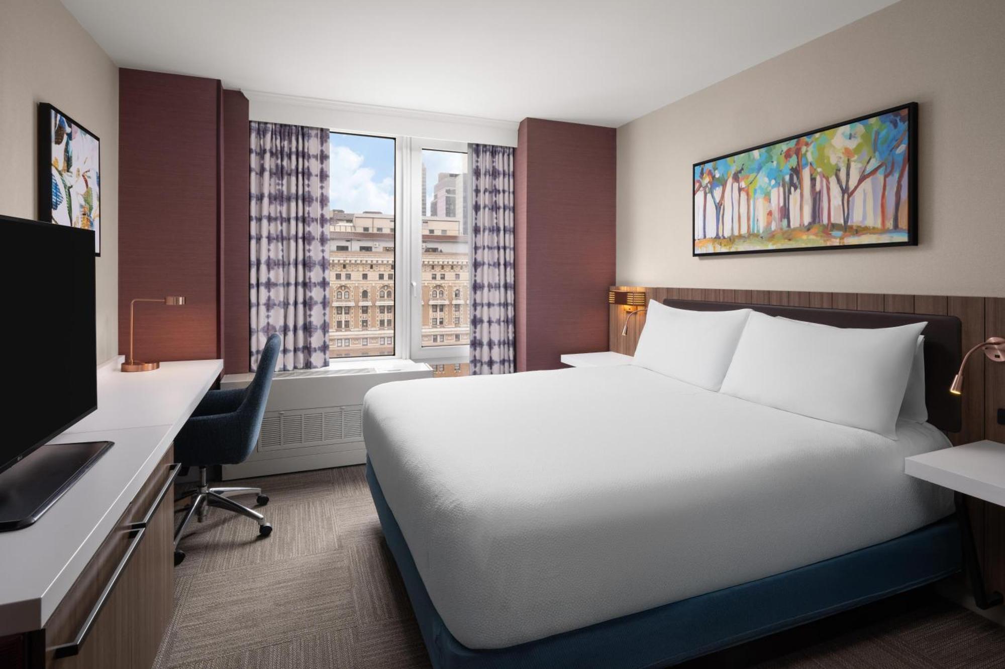Hilton Garden West 35th Street Hotel 3*