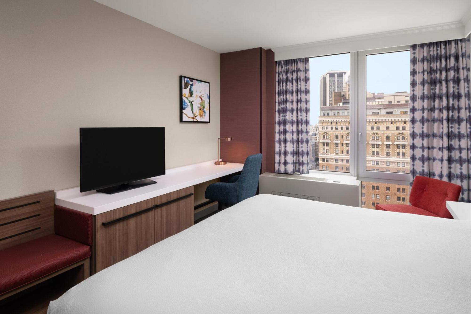 Hilton Garden West 35th Street Hotel New York