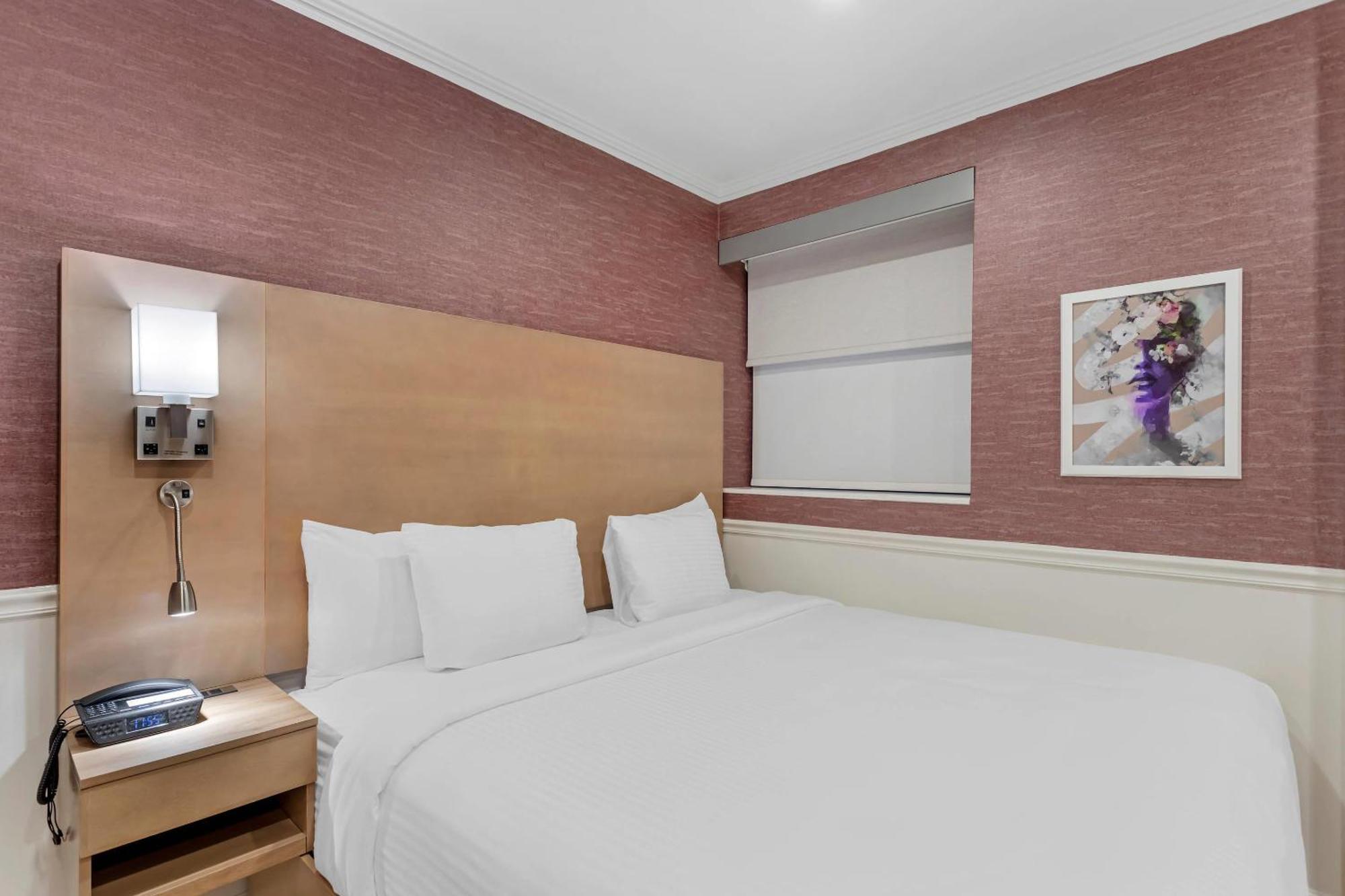 The Mayfair Times Square, An Ascend Collection 3*