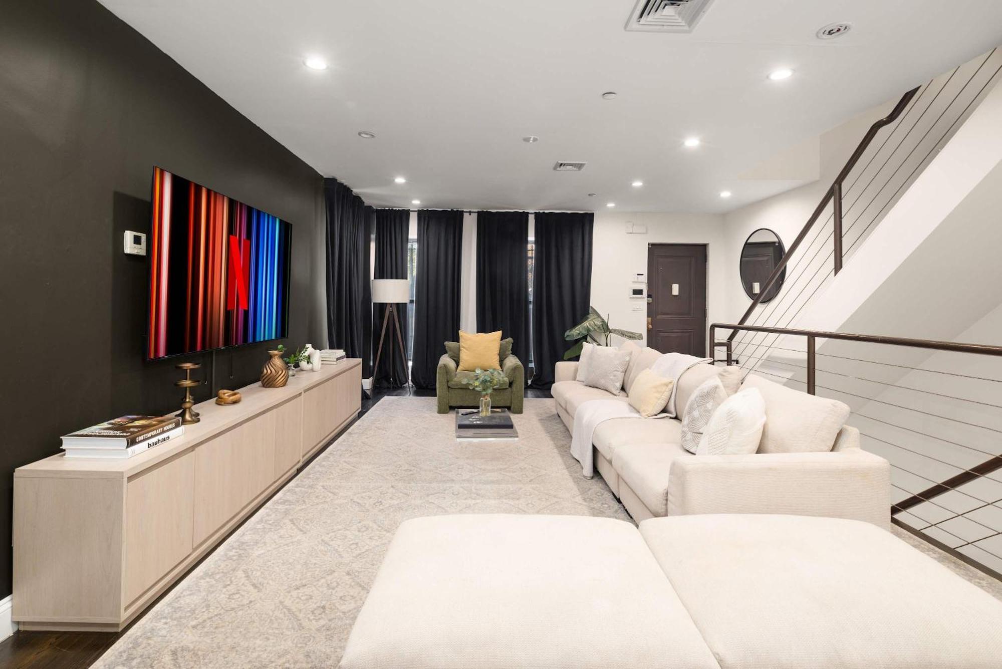Apartment Stylish 3br Designer In Nyc New York