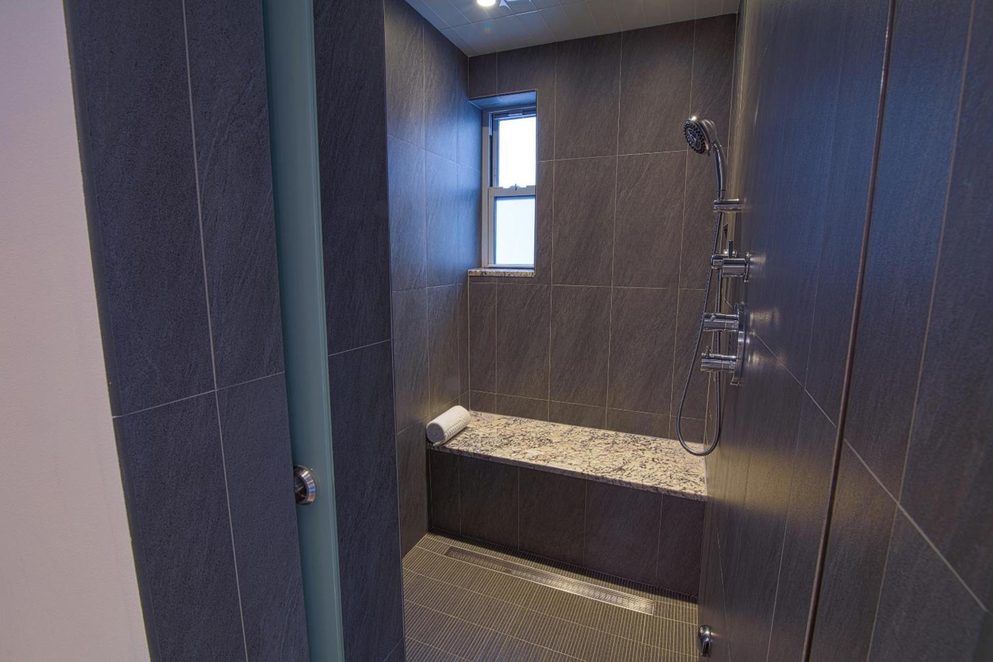 Edison Times Square Hotel New York