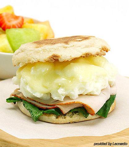 Courtyard By Marriott Jfk Airport