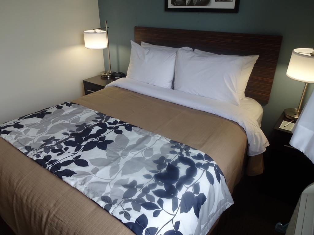 Sleep Brooklyn Coney Island Hotel 3*