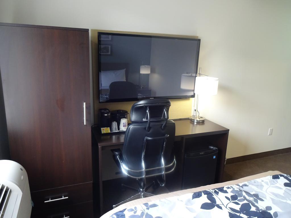 Sleep Brooklyn Coney Island Hotel