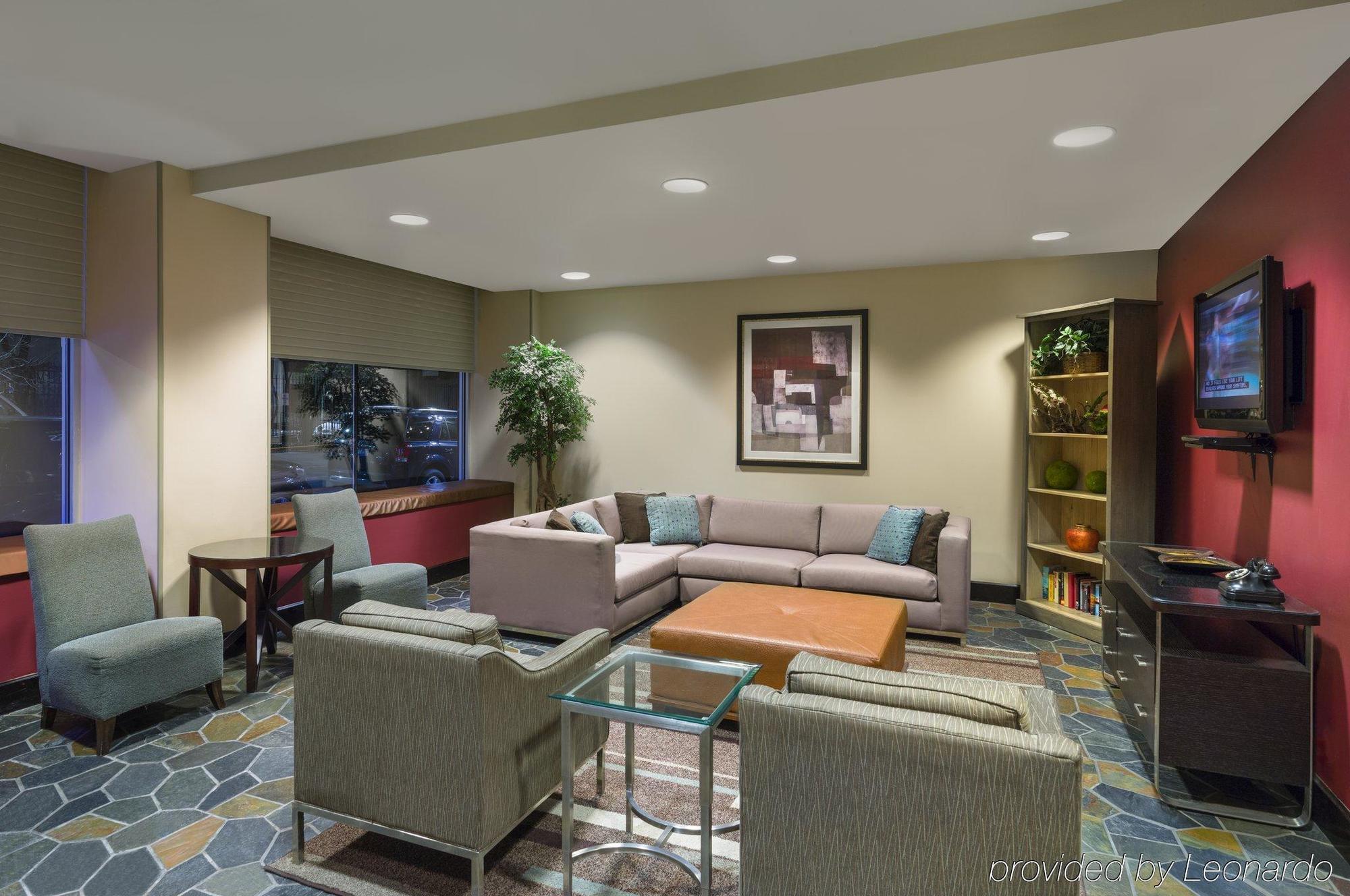 Candlewood Nyc -times Square By Ihg