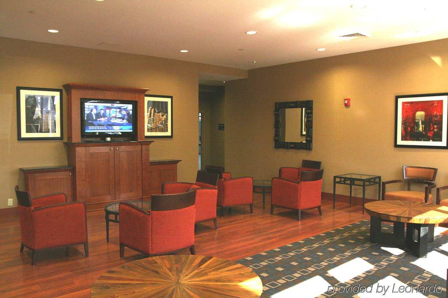 Hampton - Laguardia Airport Hotel