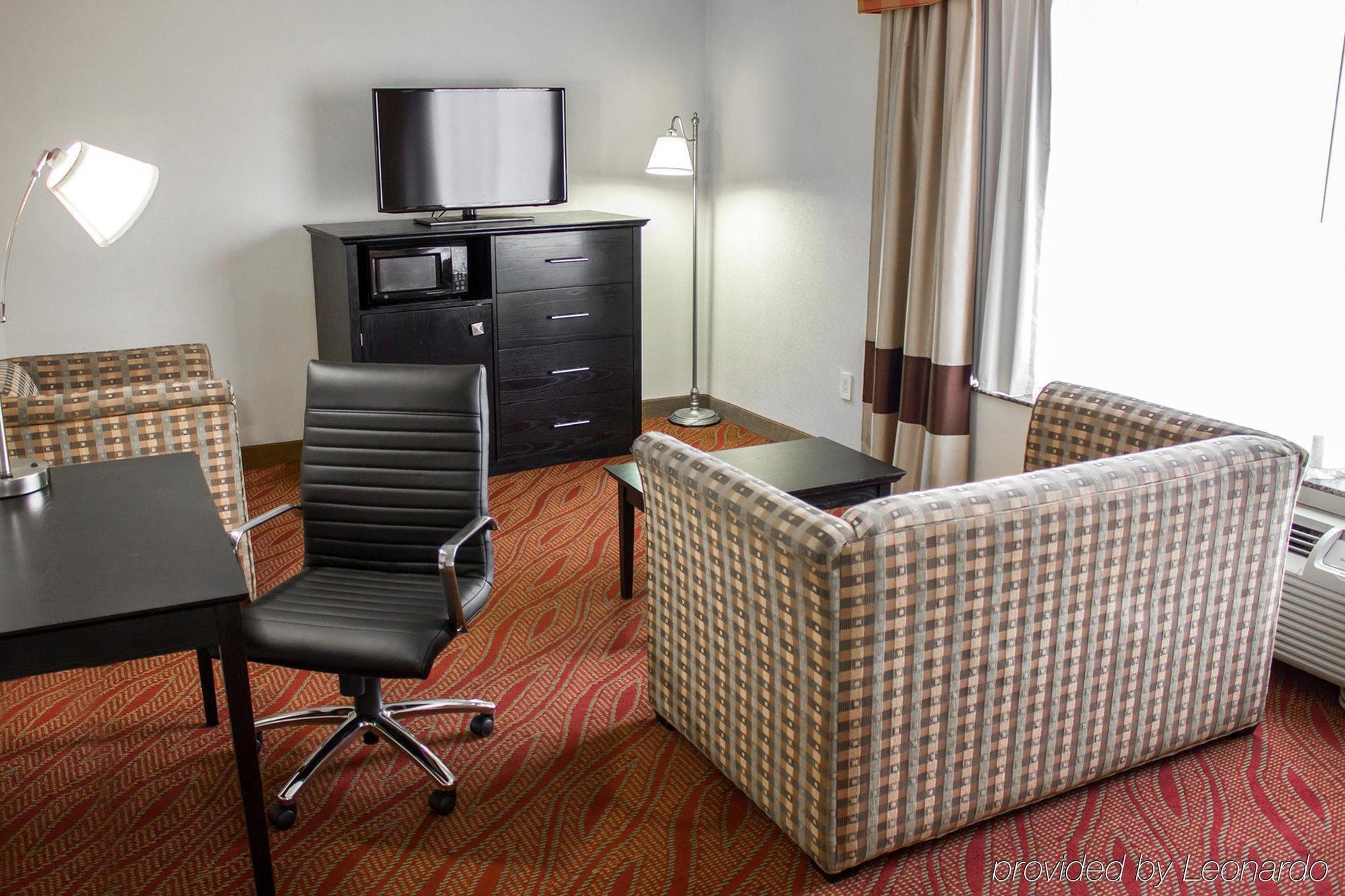 Comfort & Laguardia Airport Hotel New York