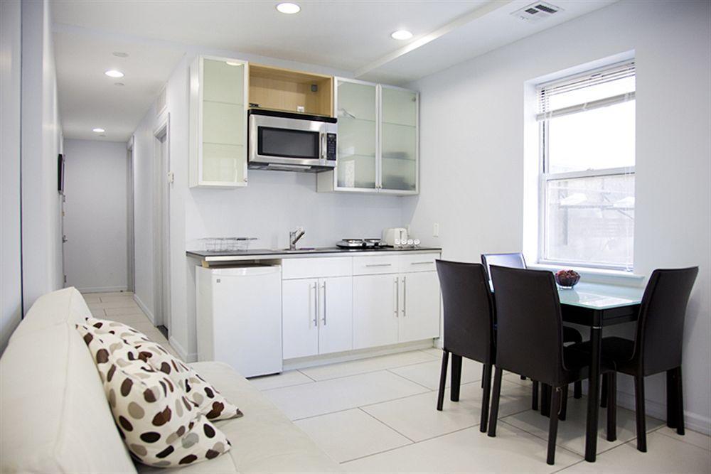 Un Place Apartment New York