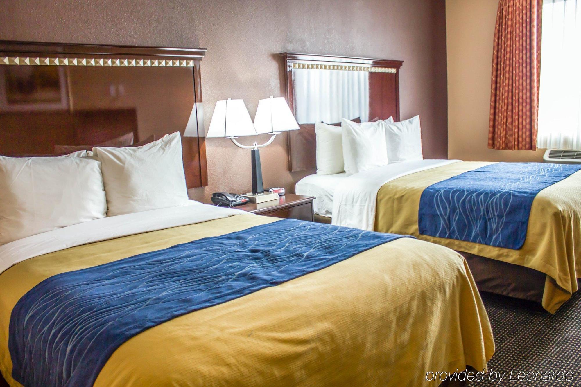 Travelodge By Wyndham Queens Hotel New York