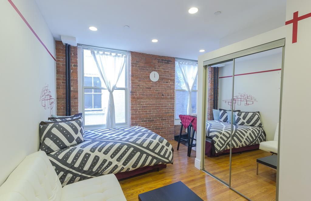 - Cozy Apartment New York