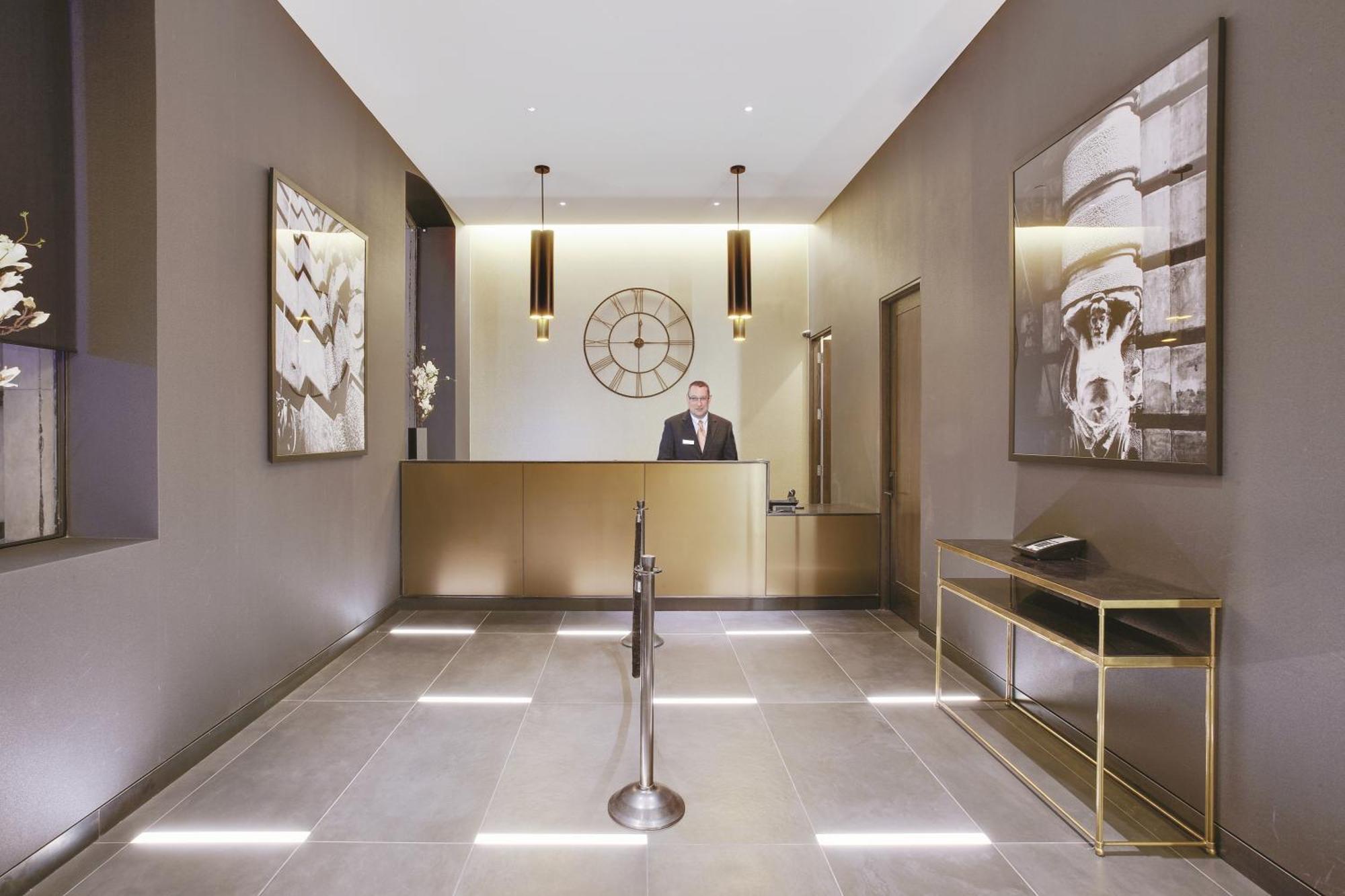 Hotel The At Fifth Avenue